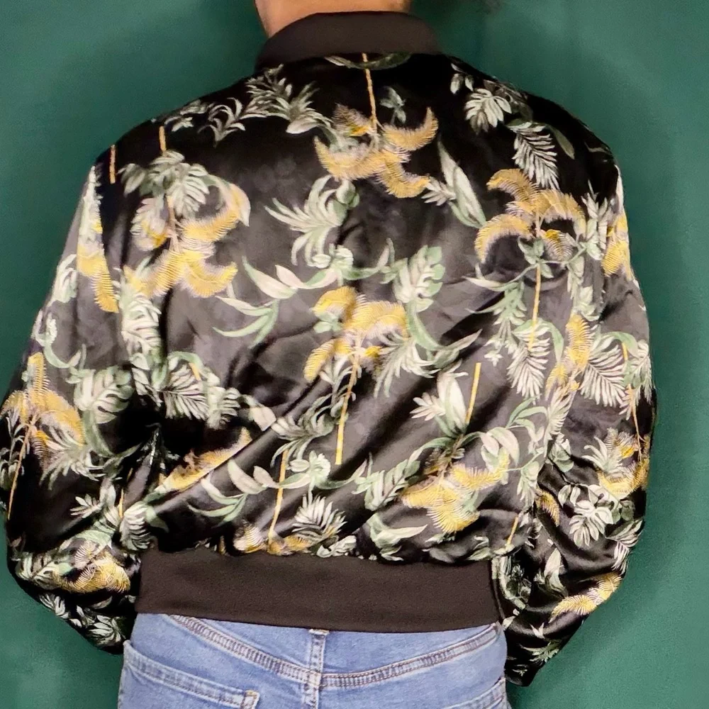 Black Victoria’s Secret Shiny Chinoiserie Bomber Jacket - Picture 4 of 5